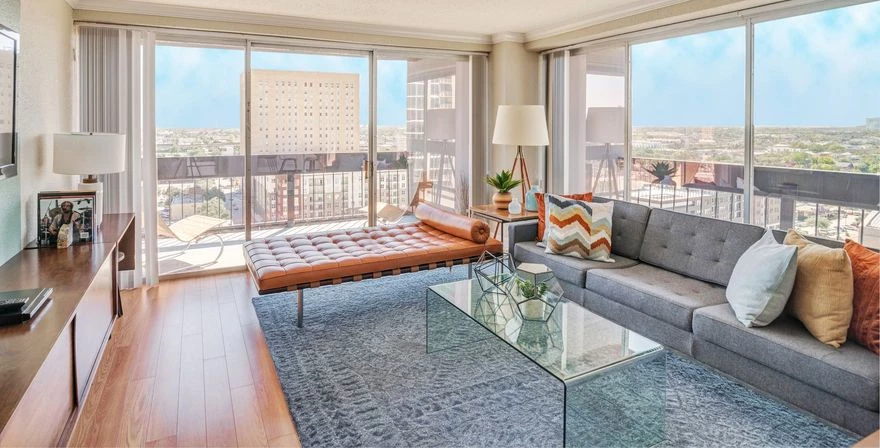 Houston House 6 preview image