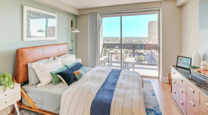 Houston House 8 preview image
