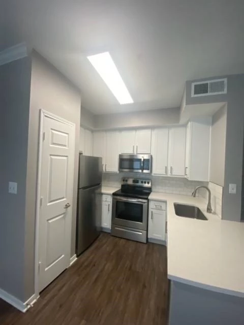 2800 Tranquility Lake  3 preview image