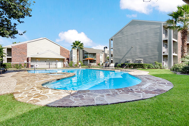 The Beverly at Clear Lake 2 preview image