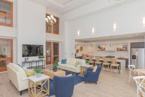 Seaside Lodge at Chesapeake Bay 4 preview image