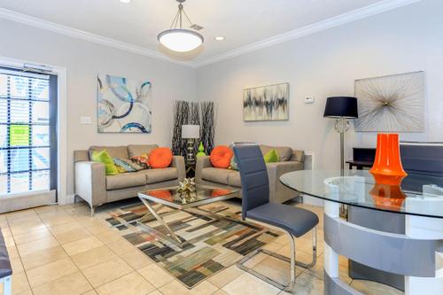 Townhomes on Three 4 preview image