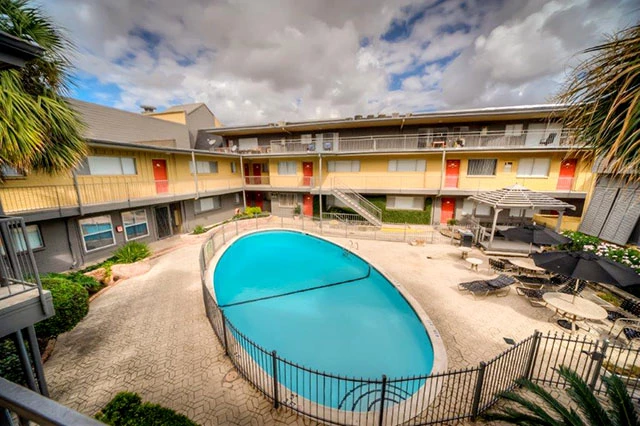 Greenway Court 1 preview image
