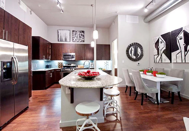 Caroline Post Oak 3 preview image
